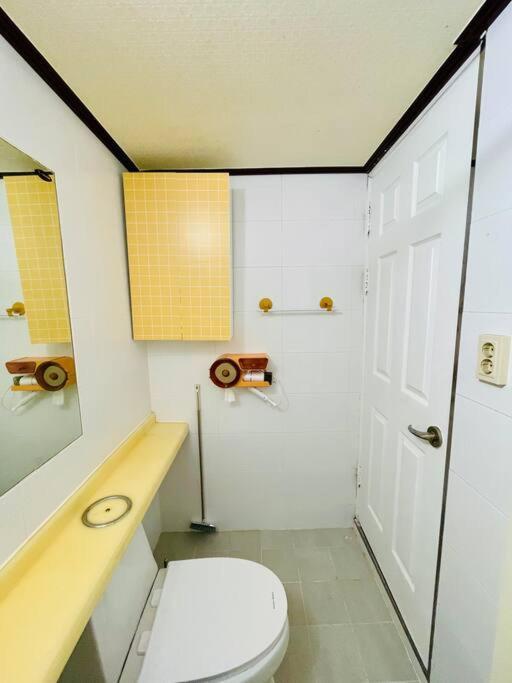 The Biggest Three Bedroom In Hongdae, Sinchon, Yonsei Appartamento *