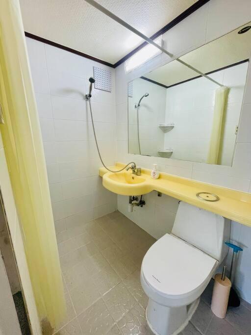 The Biggest Three Bedroom In Hongdae, Sinchon, Yonsei Seoul